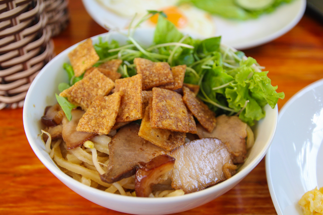 HÀ NỘI - ĐÀ NẴNG -BÁN ĐẢO SƠN TRÀ - BÀ NÀ - HỘI AN